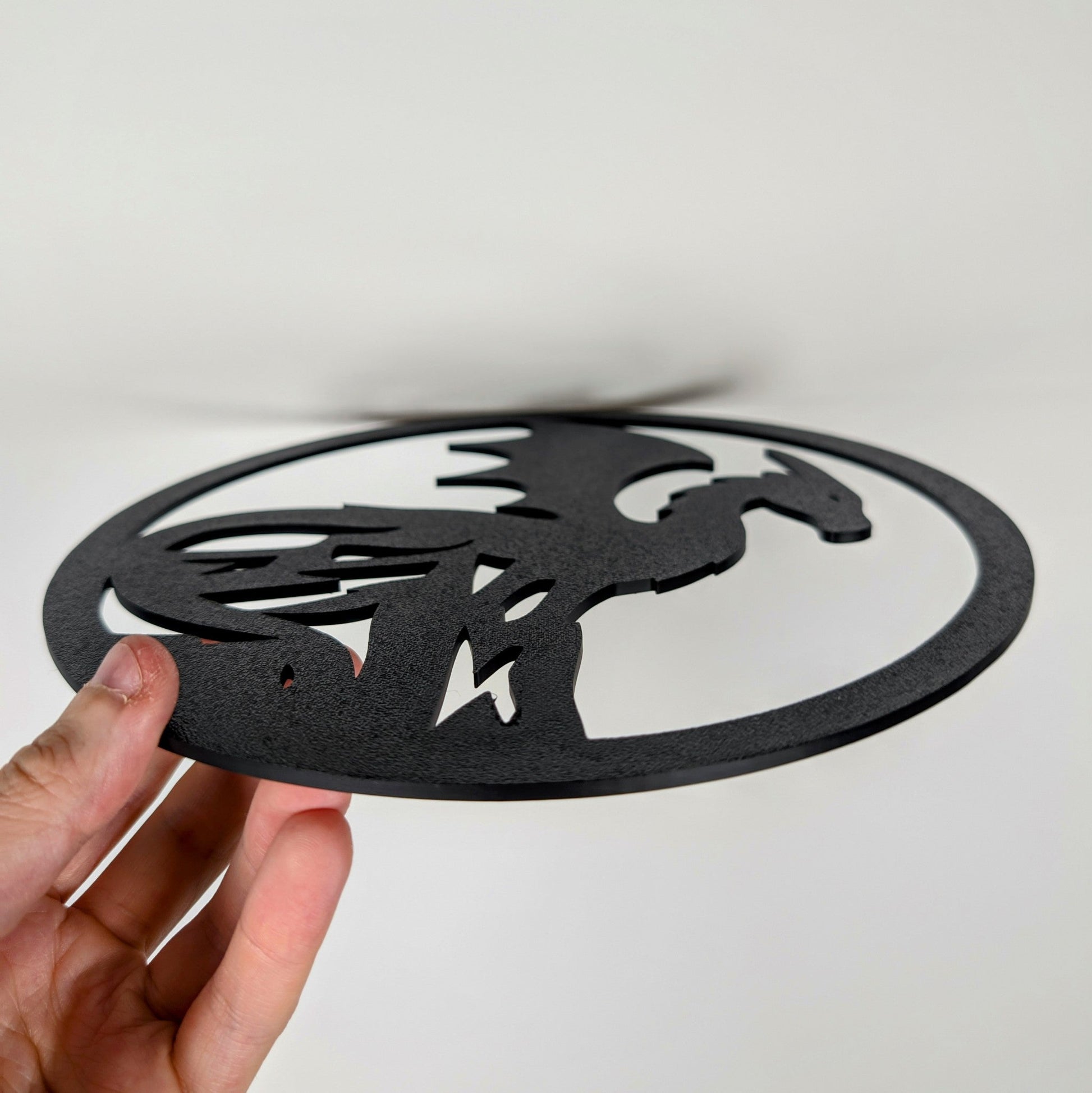 Dragon on Mountain Wall Art – Fantasy Scene Décor | 22cm Round Lightweight Mythical Creature Wall Hanging | 3D Printed