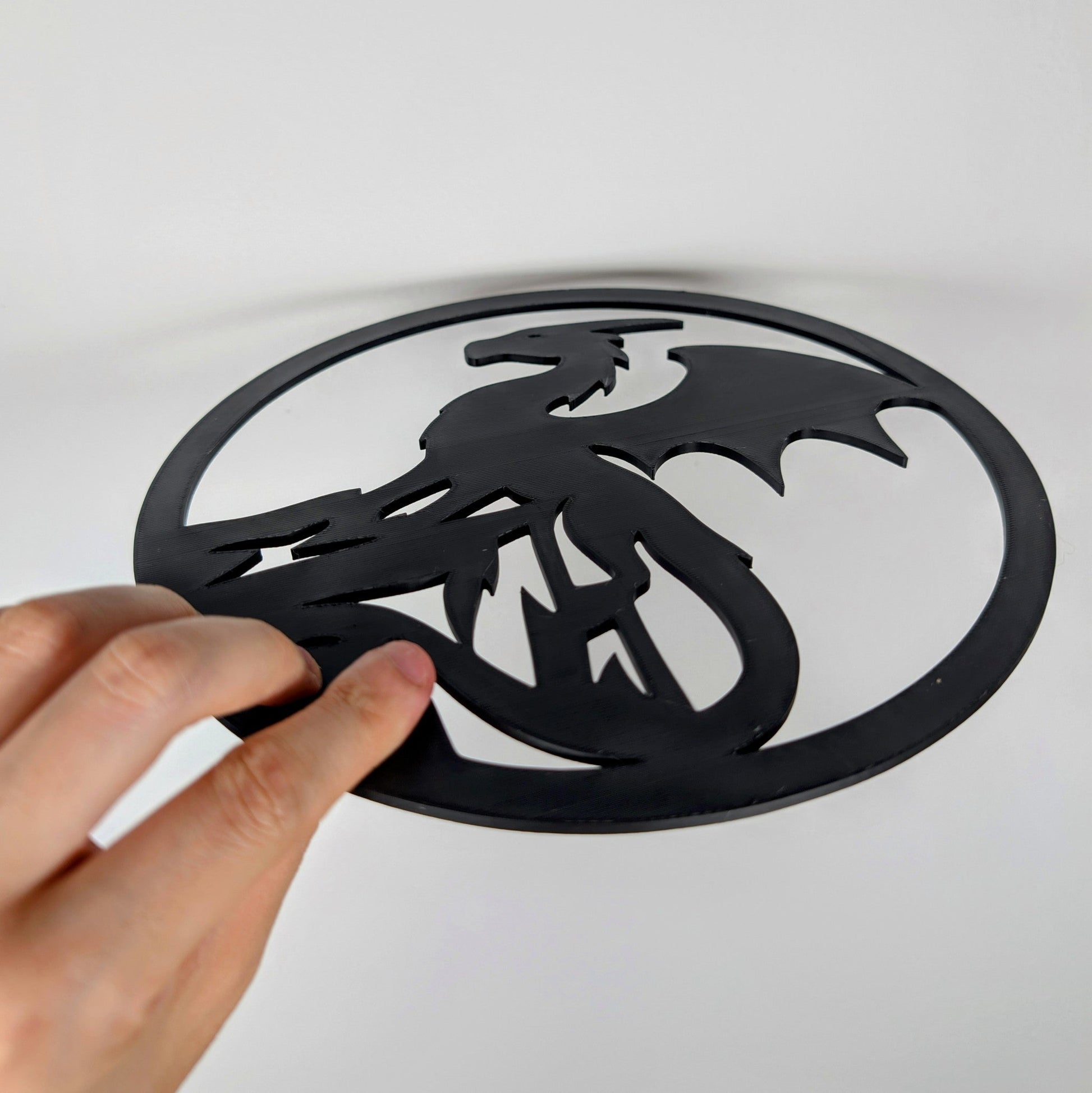 Dragon on Mountain Wall Art – Fantasy Scene Décor | 22cm Round Lightweight Mythical Creature Wall Hanging | 3D Printed